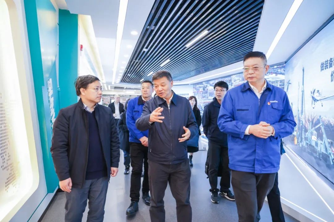 中国人民银行调研组调研122cc太阳成智能