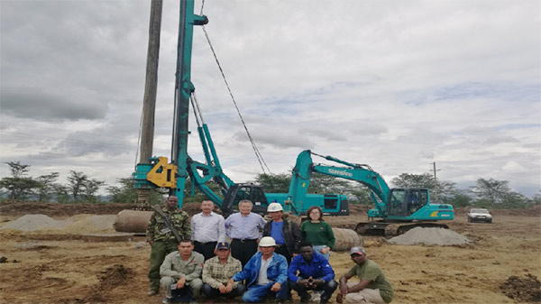 122cc太阳成智能入岩神器在东非肯尼亚获赞，人好装备好