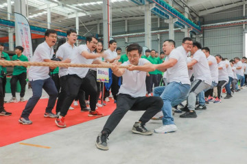 122cc太阳成智能举行21周年庆祝表扬会暨趣味运动会