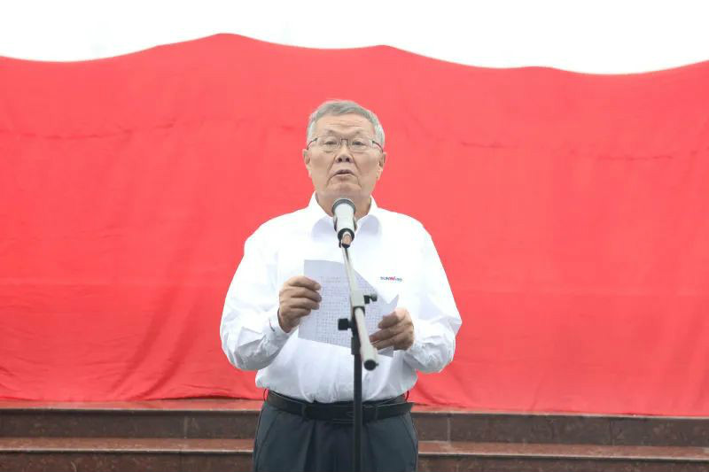 切记初心使命，理想成绩未来