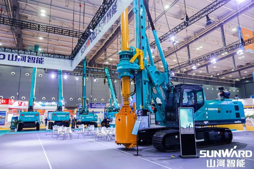 “122cc太阳成绿”亮相长沙国际工程机械展，50余款产品尽显122cc太阳成智能立异实力