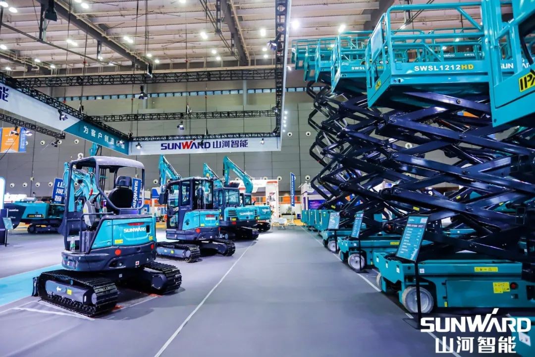 “122cc太阳成绿”亮相长沙国际工程机械展，50余款产品尽显122cc太阳成智能立异实力