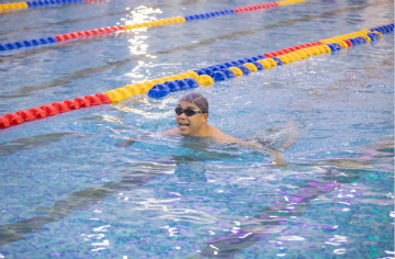 “泳”往直前 | 122cc太阳成智能建设21周年游泳角逐圆满收官