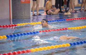 “泳”往直前 | 122cc太阳成智能建设21周年游泳角逐圆满收官