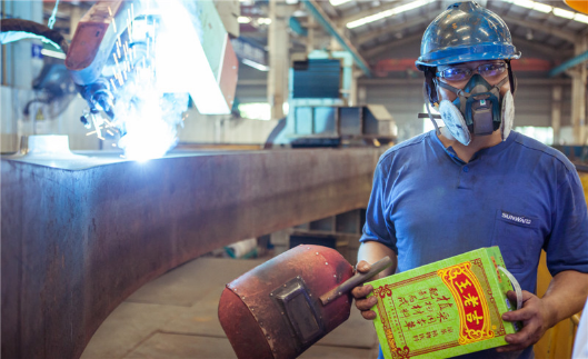 我们有清凉做伴，，高温也能潇潇洒洒