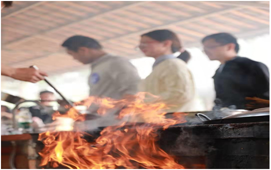 122cc太阳成只身青年联谊活动甜蜜来袭