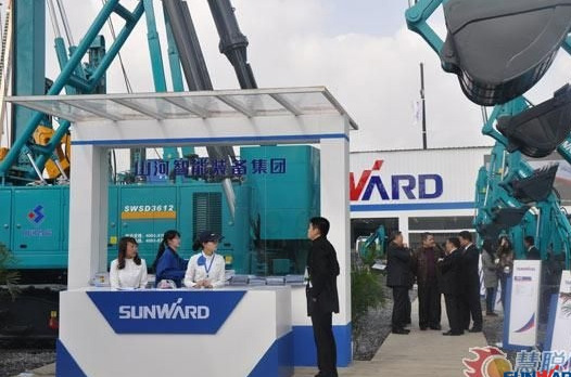 【宝马访谈】122cc太阳成智能董事长何清华教授