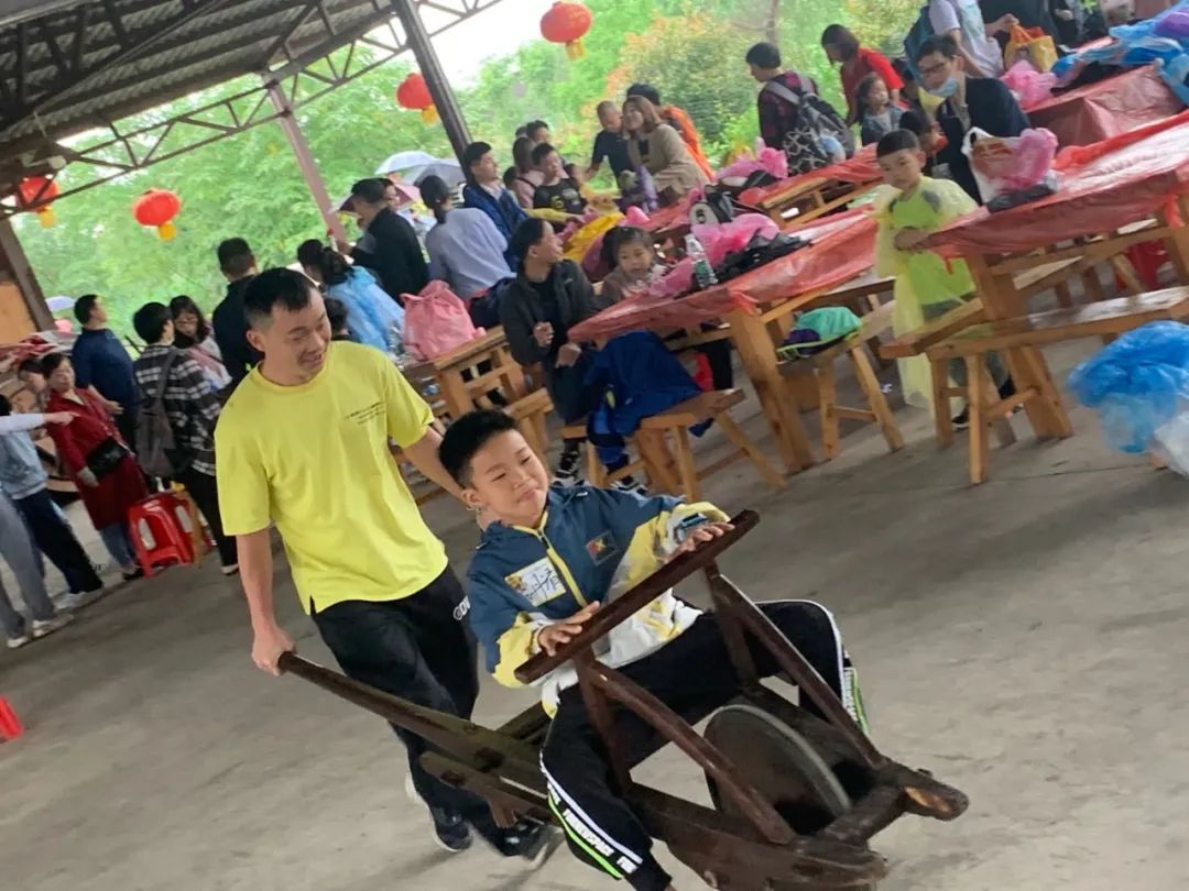童年差别Young，稻花香里亲子欢——122cc太阳成智能组织开展六一亲子活动