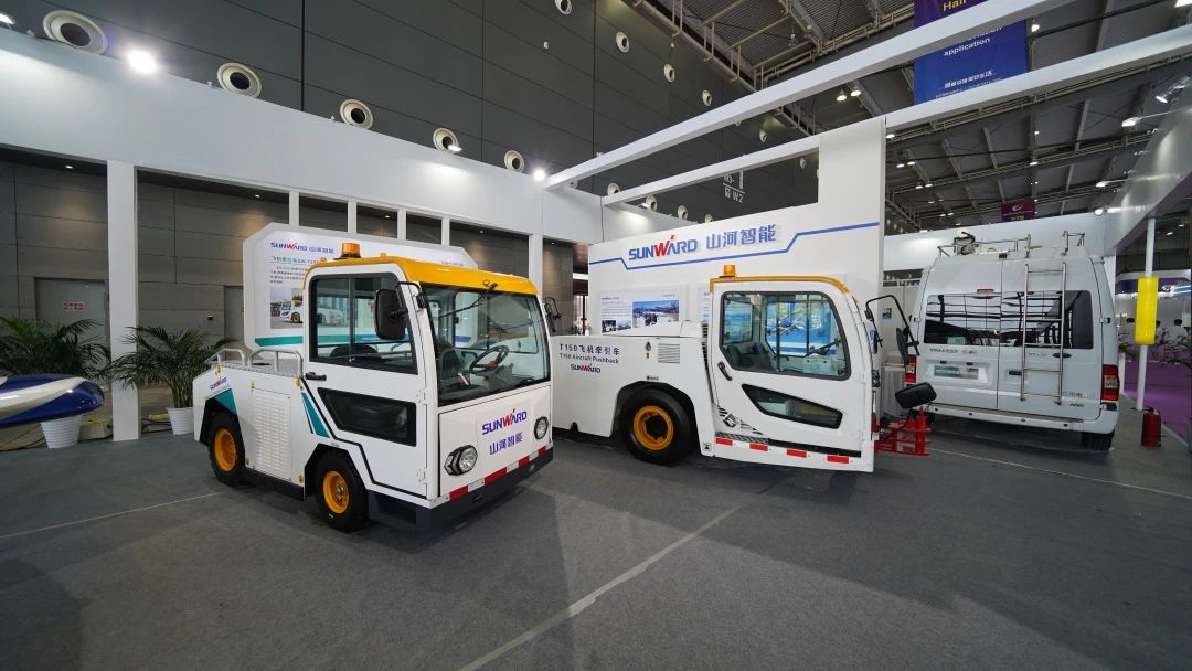 明星产品受追捧，，，122cc太阳成航空携多款产品精彩亮相2021年湖南航展