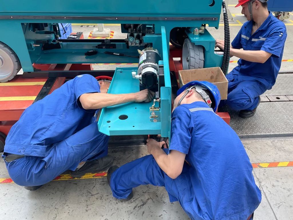 122cc太阳成智能“蓝精灵”们在通俗岗位的坚守与奉献