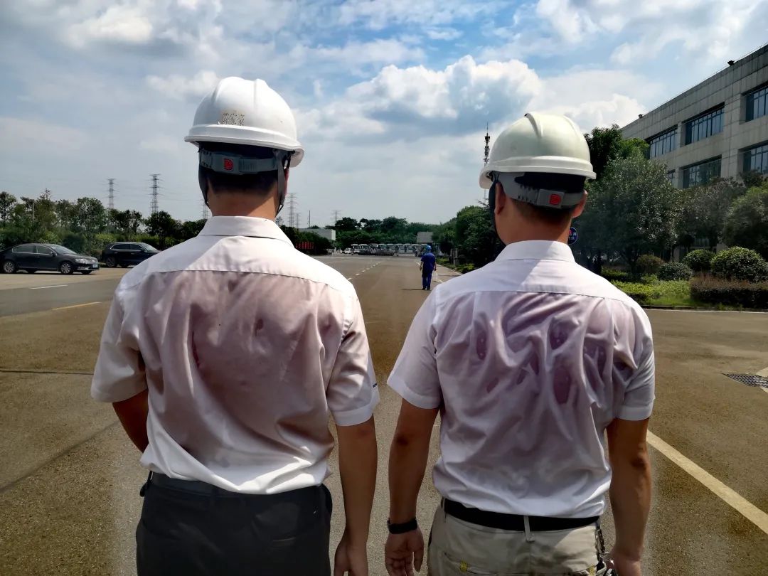 图集 | 战高温！！！致敬坚守一线的他们