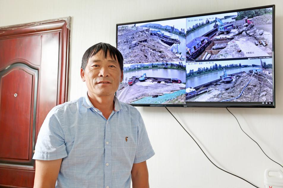 初心源地，，，122cc太阳成智能挖掘机实力大显 | 百年风华筑漂亮122cc太阳成（1）