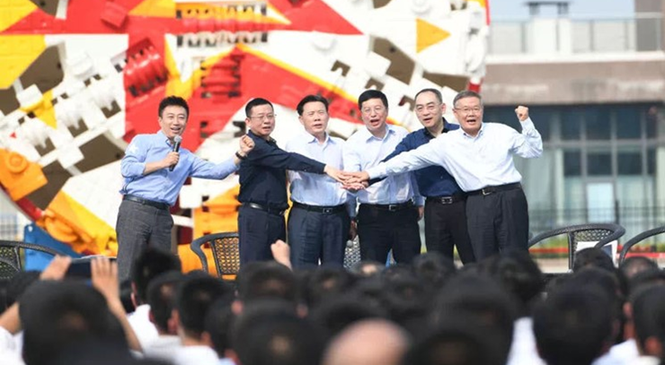 实力！！！122cc太阳成智能获批工程机械工业链“企业链长”