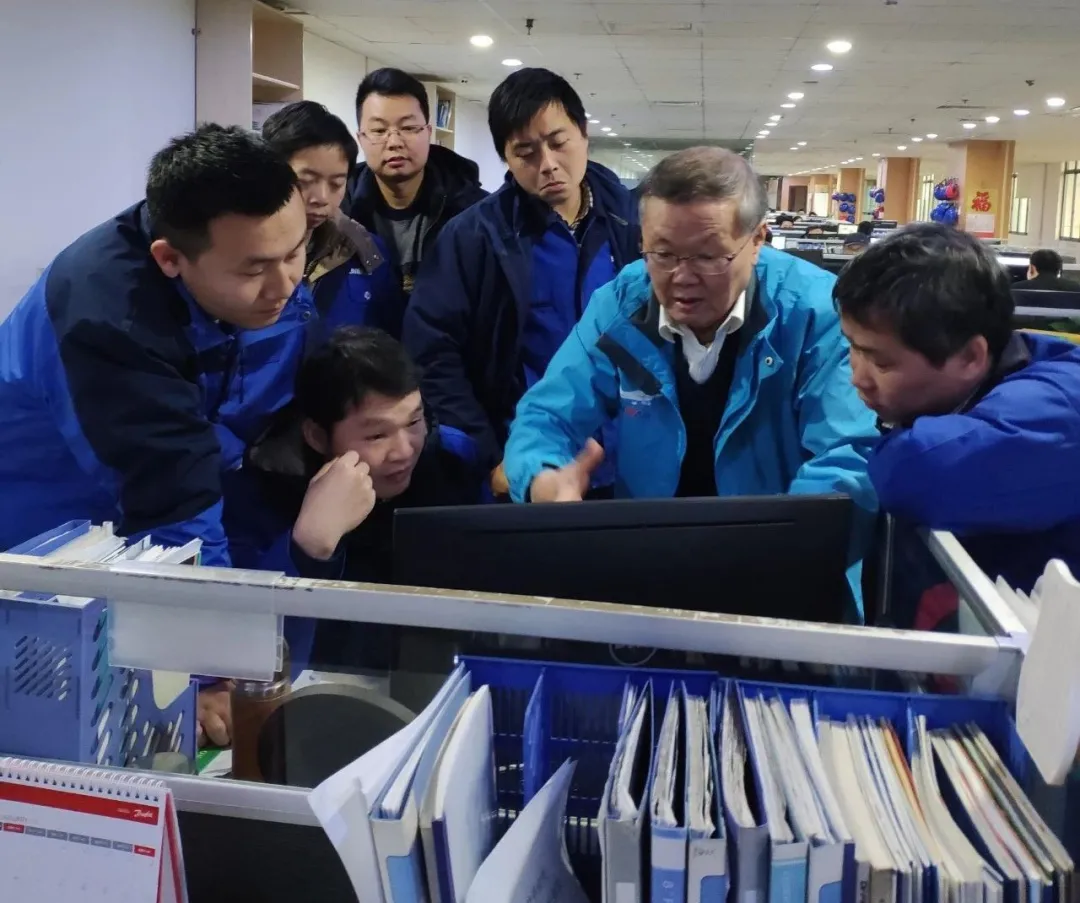 媒体聚焦 | 122cc太阳成智能董事长、、首席专家何清华：：切记总书记嘱托 施展先导式立异优势 走高质量生长蹊径