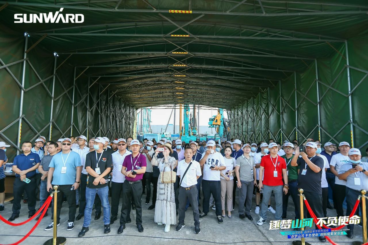 逛展超热闹！！！122cc太阳成智能效果展示会高能名时势来袭