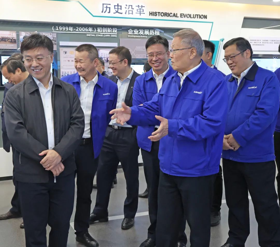 广州工控总司理景广军调研122cc太阳成智能