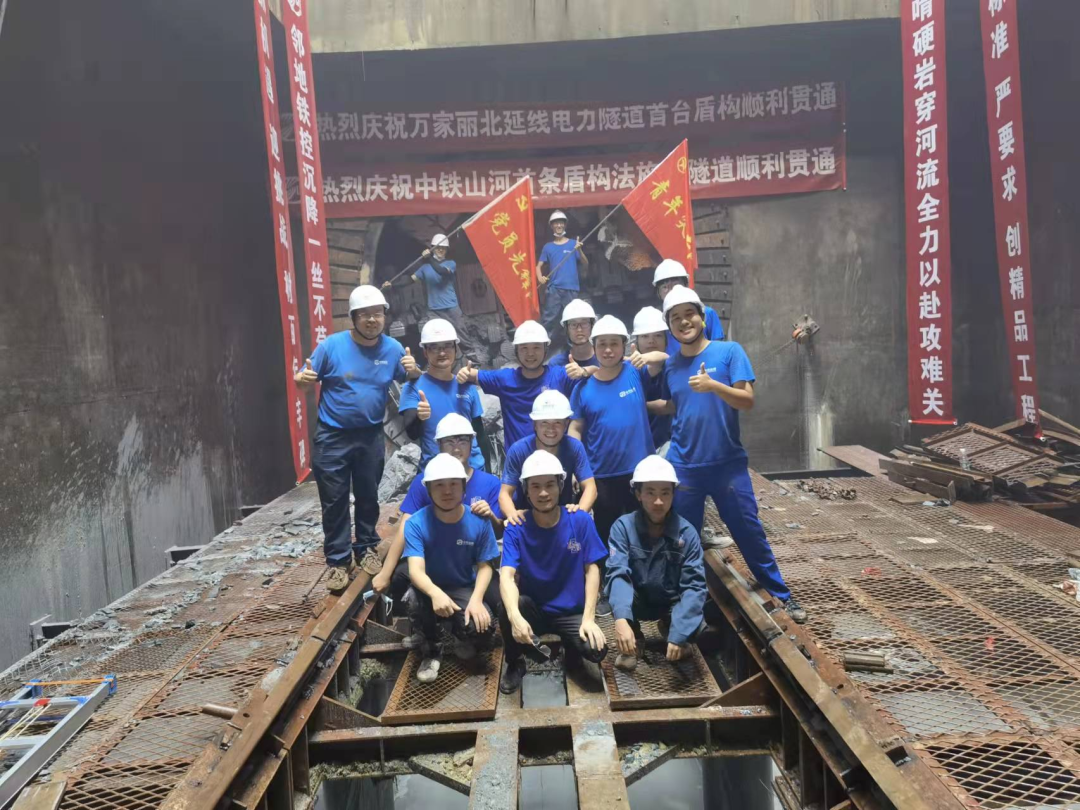 历时424天，，创下最高纪录！！！万家丽快速化刷新北延线（含电力隧道）全线意会