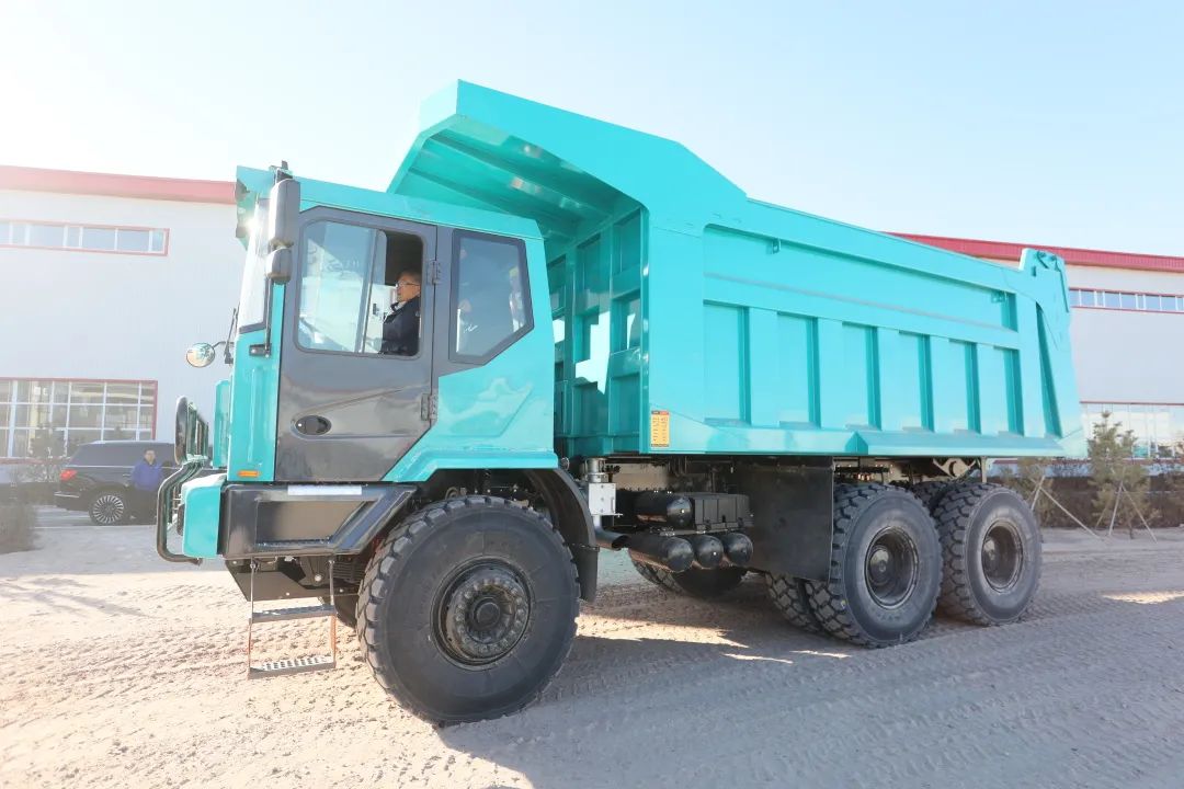 持续助力“双碳”目的！！！122cc太阳成智能（鄂尔多斯）绿色智慧矿山研究院正式建设