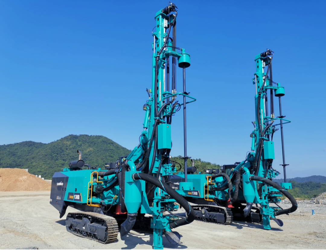 追加订单！！122cc太阳成智能一体化潜孔钻机助力海南华润水泥获好评