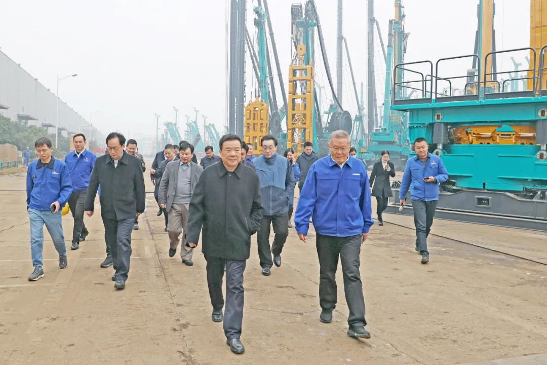 湖南省副省长陈飞调研122cc太阳成智能