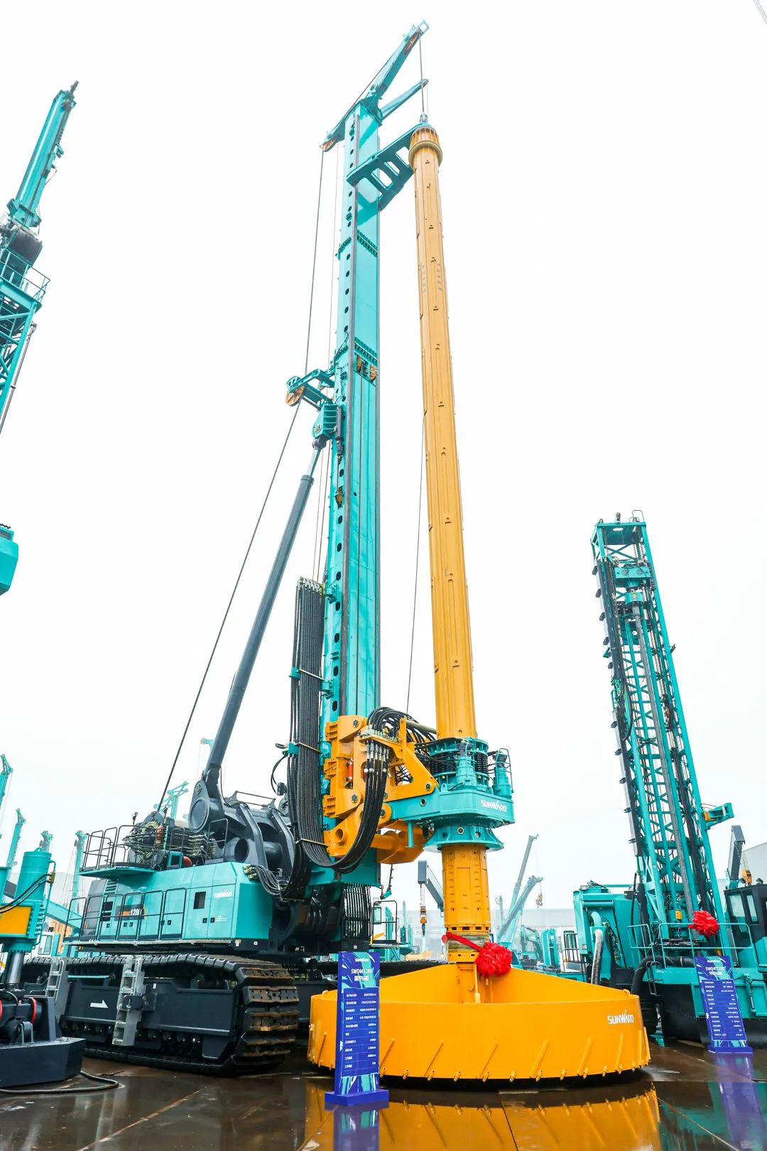 钻孔直径7米、、、钻孔深度170米！天下最大旋挖钻机乐成下线