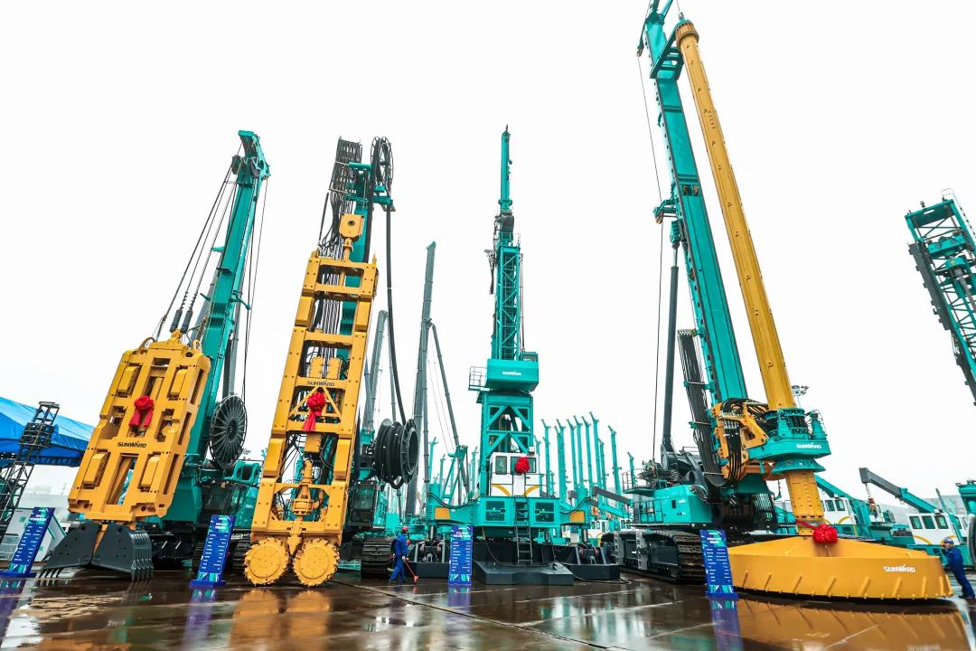 多款产品问鼎天下之最！！122cc太阳成智能地下工程装备全球宣布会乐成举行