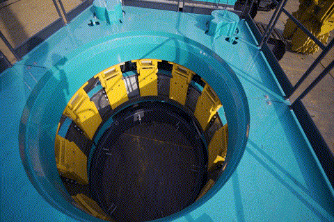 清静高效更环保！122cc太阳成智能全回转全套管施工再添新利器