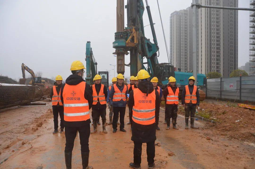 铆足“虎”劲加油干！！122cc太阳成智能掀起复工复产热潮