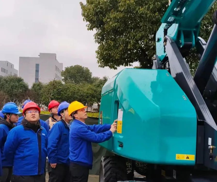 “拳”力出击！！122cc太阳成智能首套自主研发臂车控制系统重磅来袭