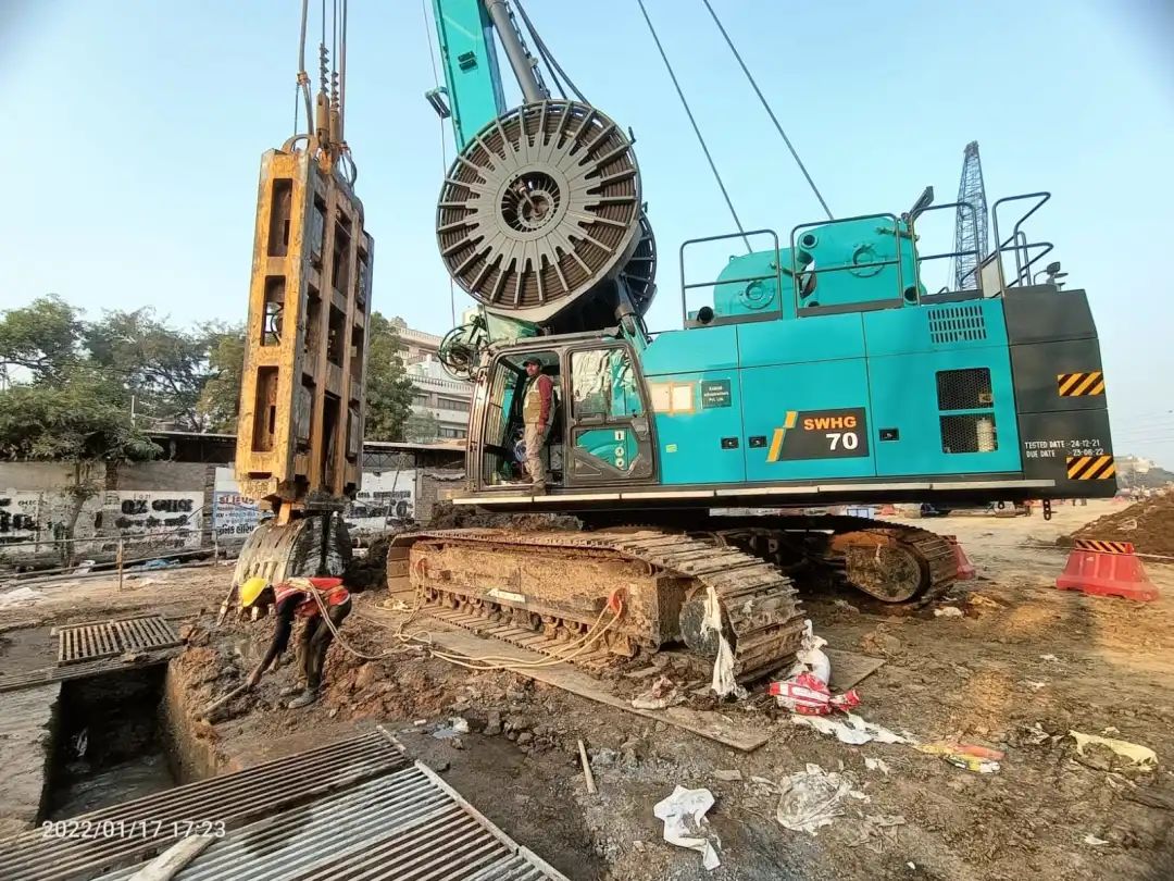 谢谢信！122cc太阳成智能SWHG70液压抓斗助力外洋基础施工获肯定