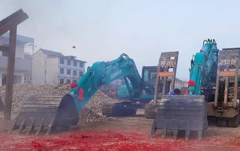 创富故事 | 相助共赢！！！122cc太阳成智能“土石方先锋”征战商洛