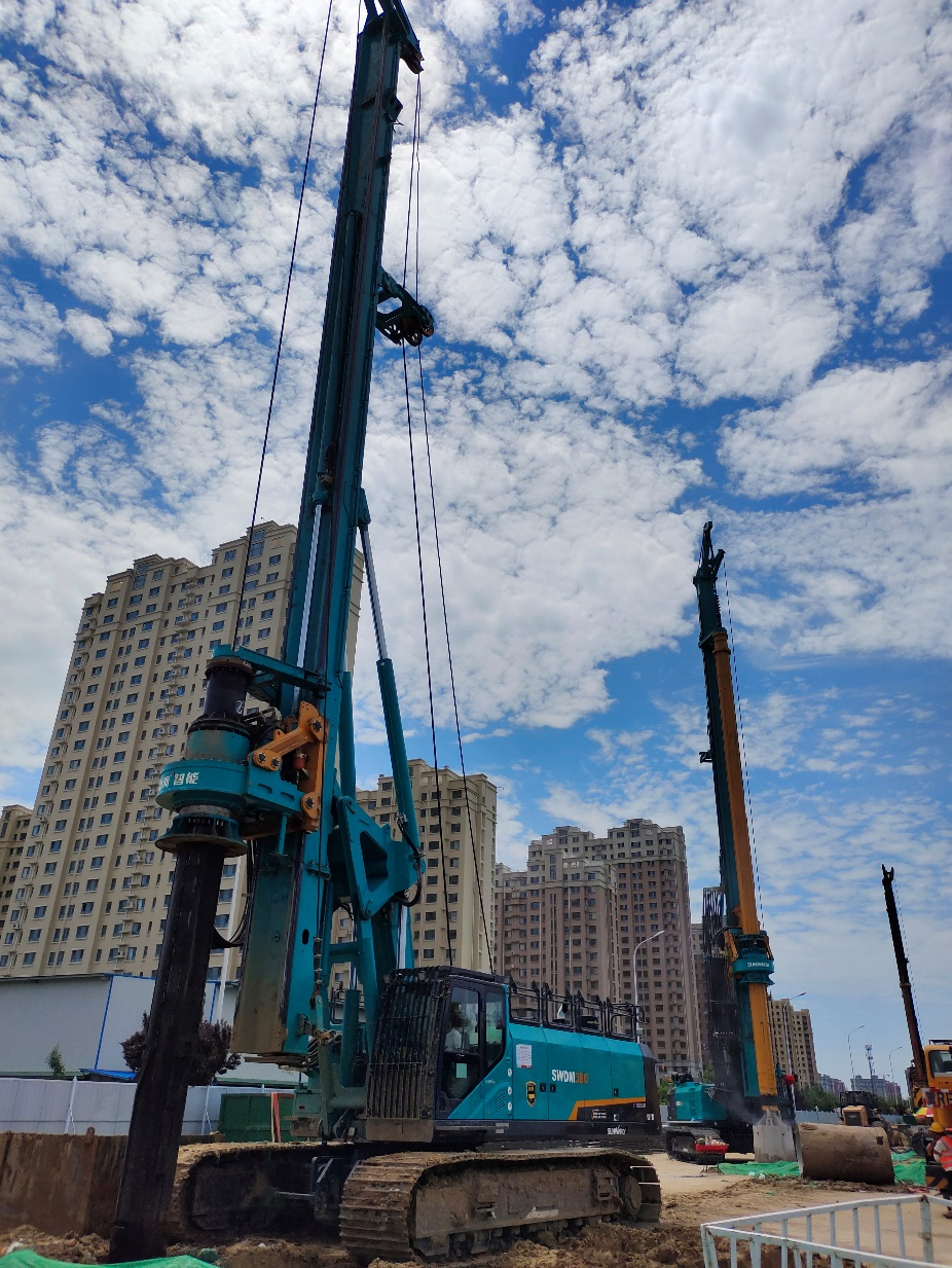 创富故事 | 入行25载，，阅尽旋挖钻机，，最终认准122cc太阳成智能！