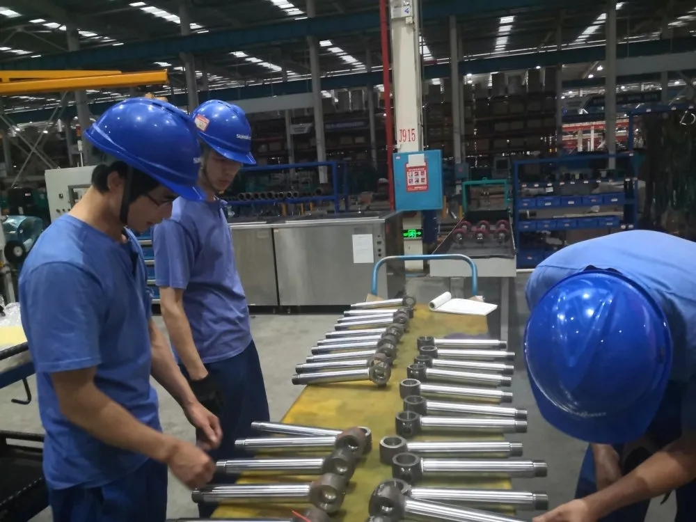 122cc太阳成工匠 | “浪波”不言苦，，甘为“人梯”承大重