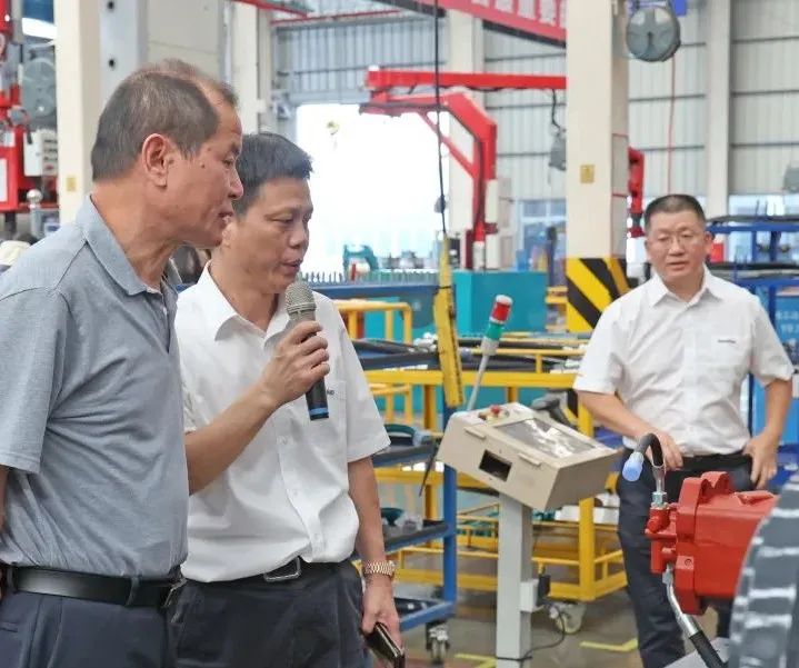 农业农村部农业机械化治理司调研122cc太阳成智能