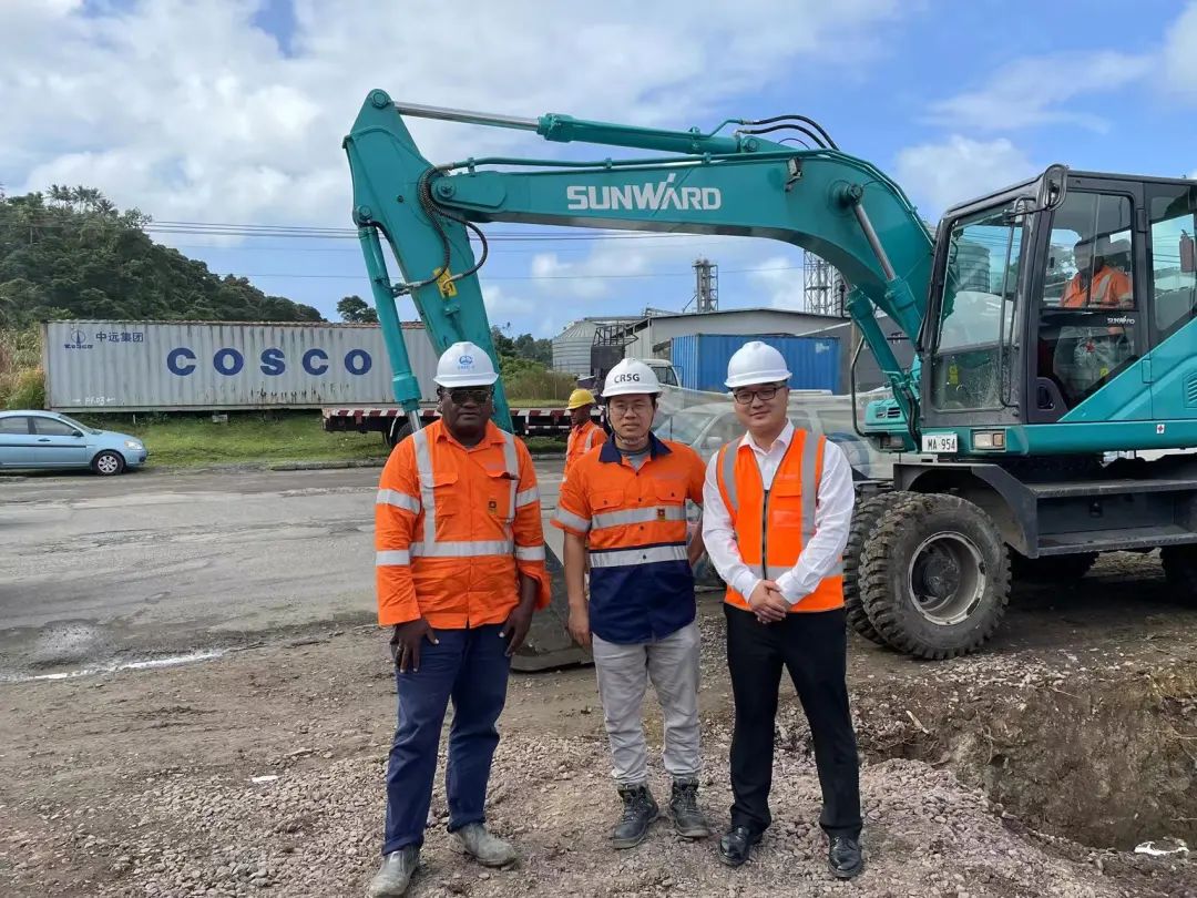 “122cc太阳成绿”迈向南太平洋岛，，122cc太阳成智能轮挖助力斐济基础设施建设