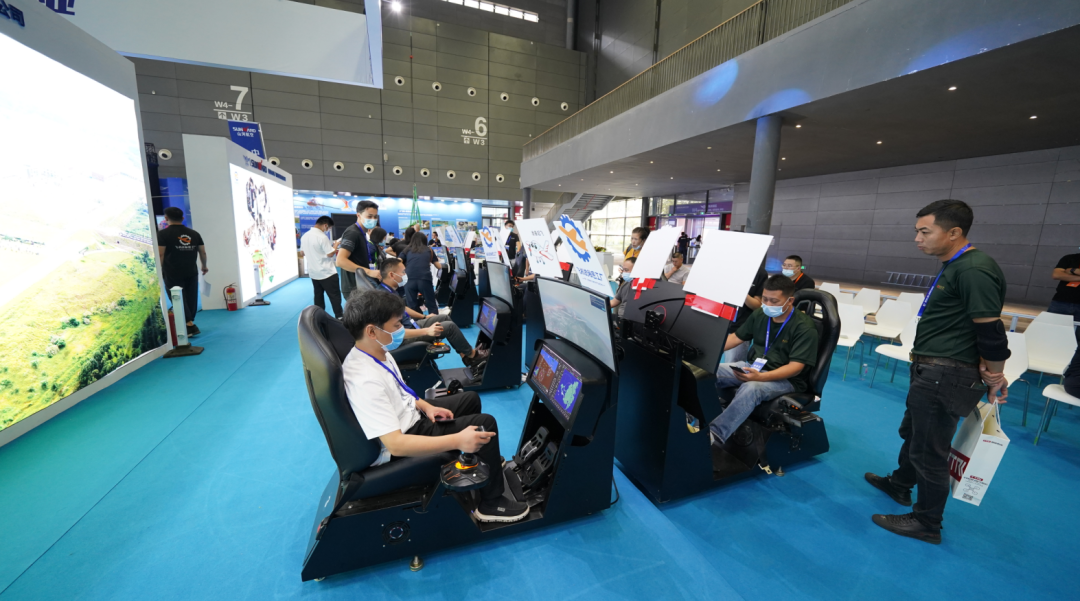 关注！122cc太阳成航空携全工业链产品及服务再登湖南（国际）通航博览会