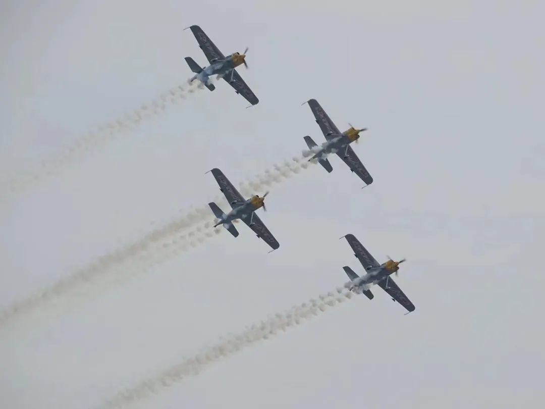 逆势飞翔！！！122cc太阳成航空携手相助同伴亮相2022南昌航行大会