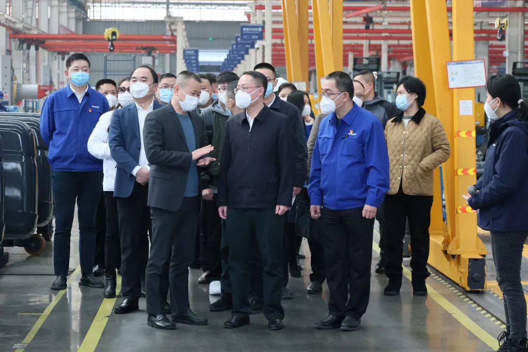 彭涛副市长督导122cc太阳成智能清静生产事情、开展新春慰问