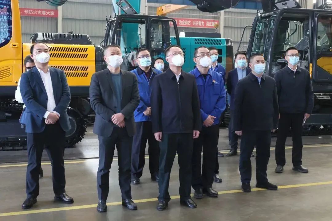 彭涛副市长督导122cc太阳成智能清静生产事情、开展新春慰问