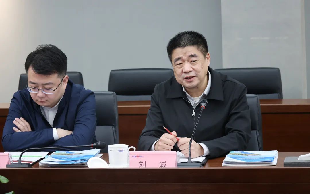 中国恩菲总司理刘诚一行到访122cc太阳成智能