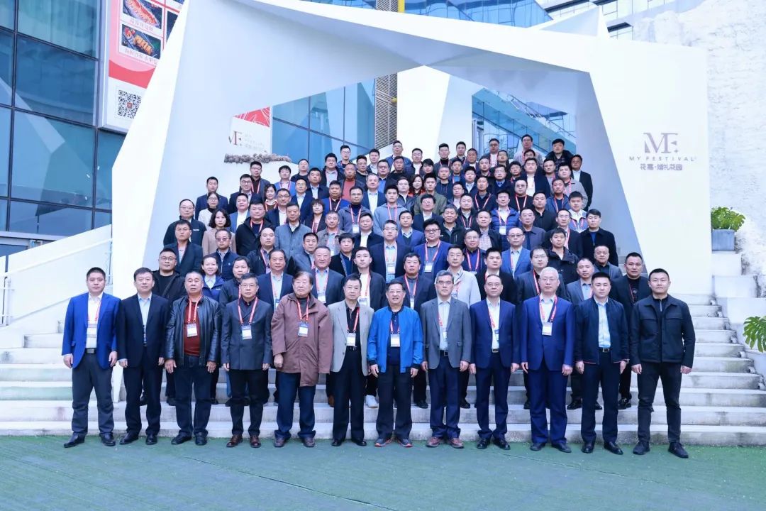 迈向高质量生长！！122cc太阳成智能出席2023天下桩工机械行业手艺装备立异交流会