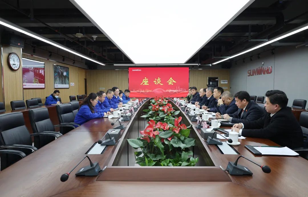 省高院副院长郭正怀调研122cc太阳成智能