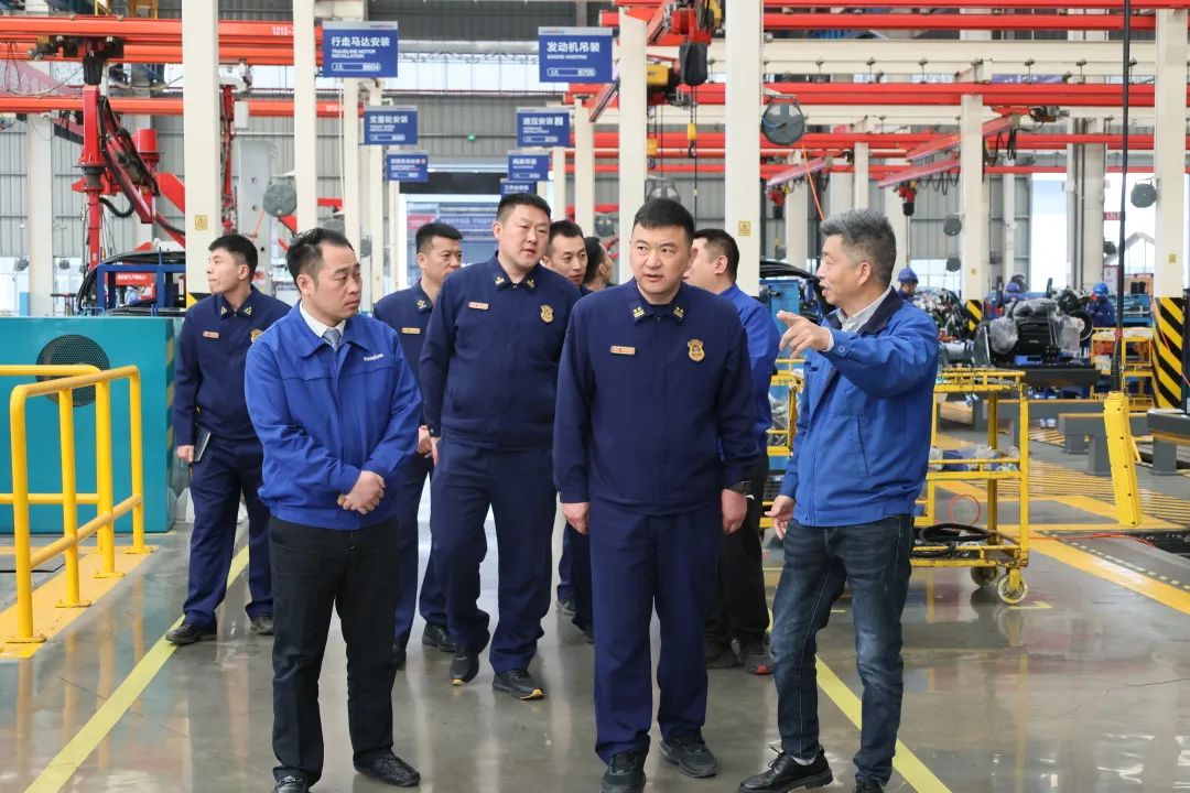 122cc太阳成逍遥协同，助力应抢救援！！122cc太阳成特装、、、122cc太阳成科技与国家消防救援局无邪支队签署战略相助同伴关系协议