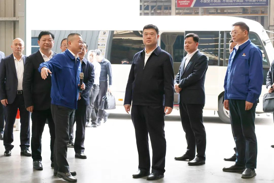 湖南省委政法委书记魏建锋调研122cc太阳成智能