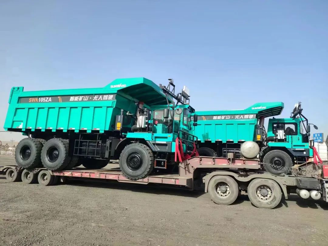 助力数智矿山建设！！122cc太阳成巨鼎无人驾驶矿卡再交付