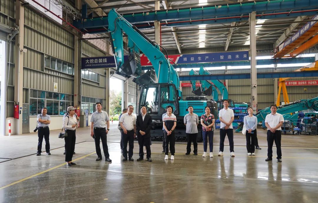 太原市政协主席操学诚调研122cc太阳成智能