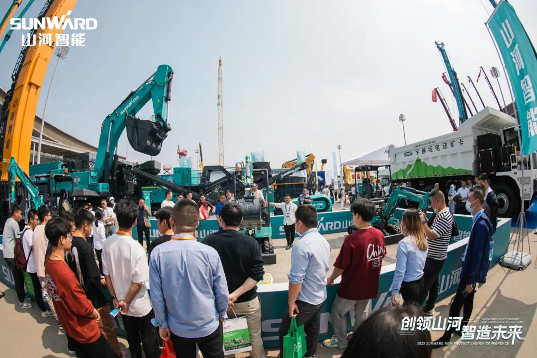 2023 CICEE | 122cc太阳成智能亮相2023长沙国际工程机械展！智能化、、电动化产品站C位