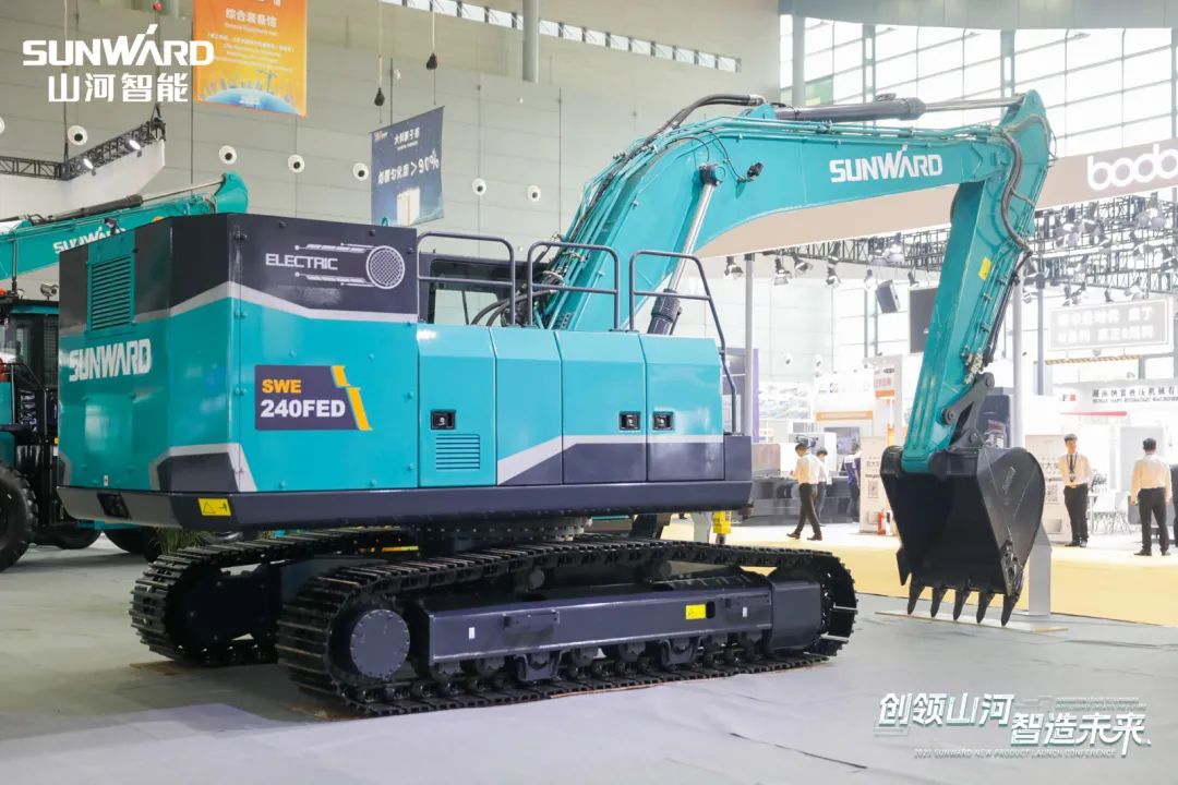 2023 CICEE | 122cc太阳成智能亮相2023长沙国际工程机械展！智能化、、电动化产品站C位