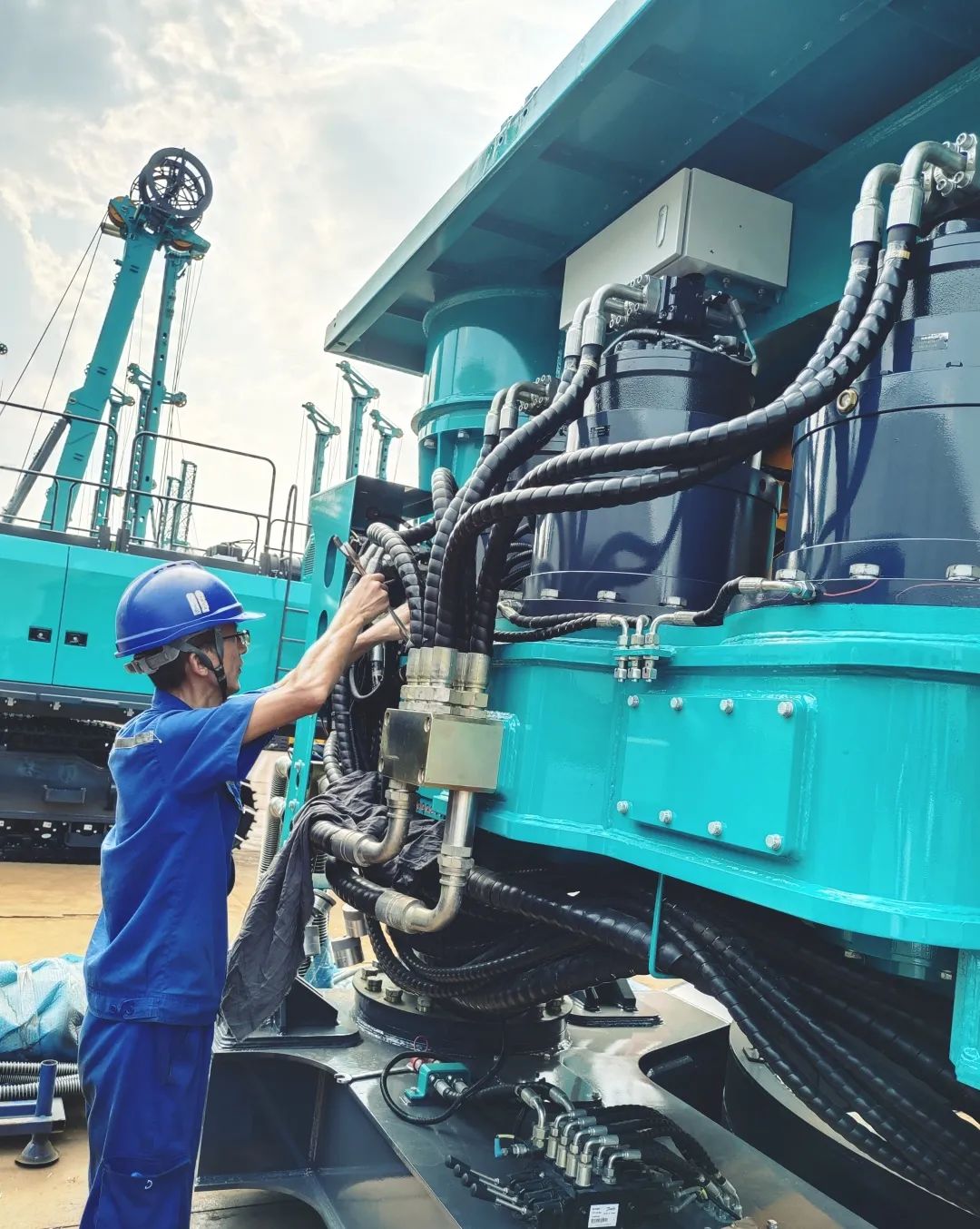 劳动庆幸，，创立伟大！！纪录那些通俗且伟大的劳动瞬间
