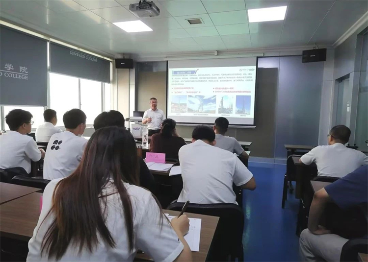 奔赴热爱，，，122cc太阳成智能2023届“智动力”正式报到！！！